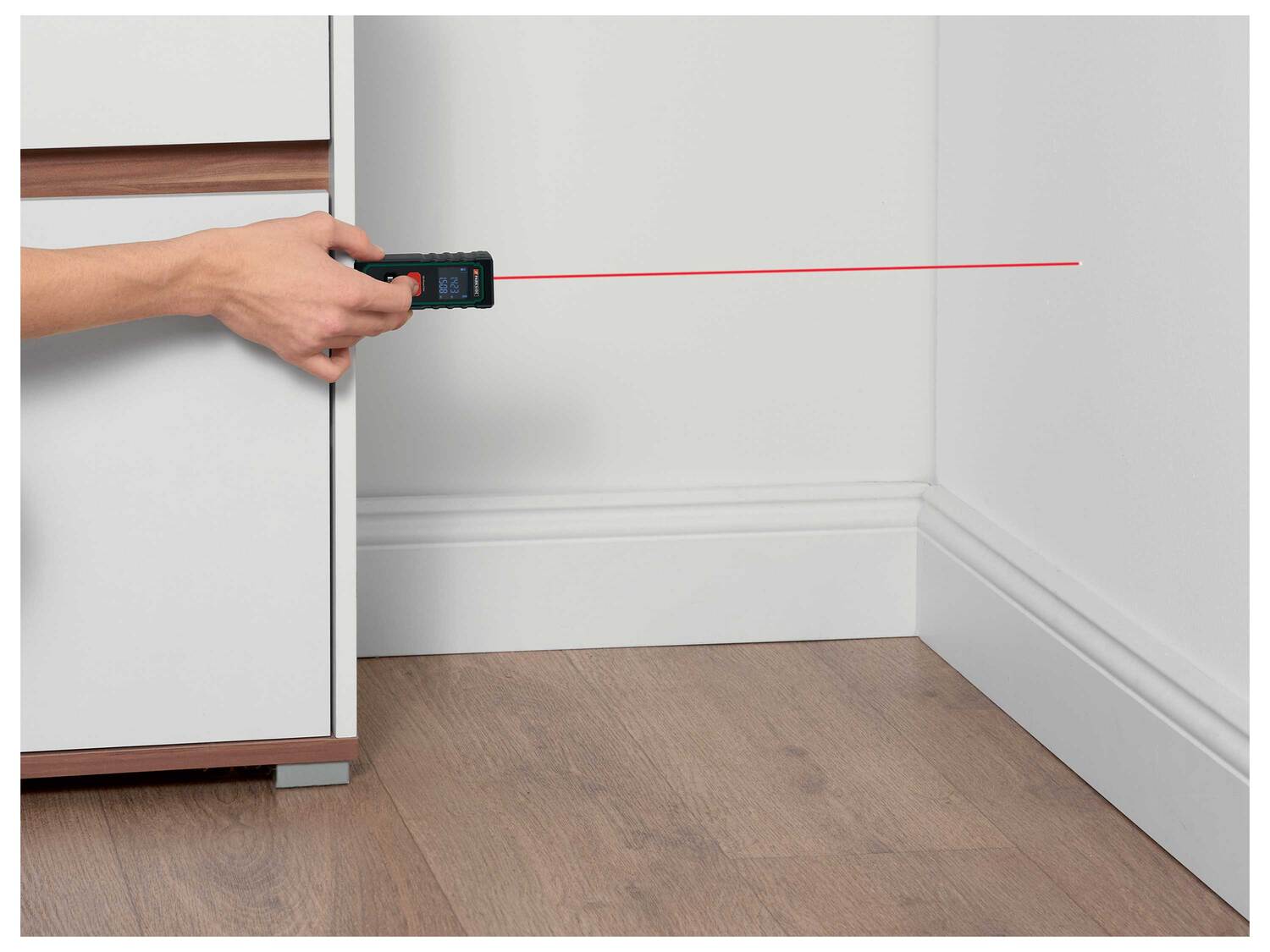 Télémètre laser Parkside, le prix 19.99 €
- Mesure facile et précise avec ...