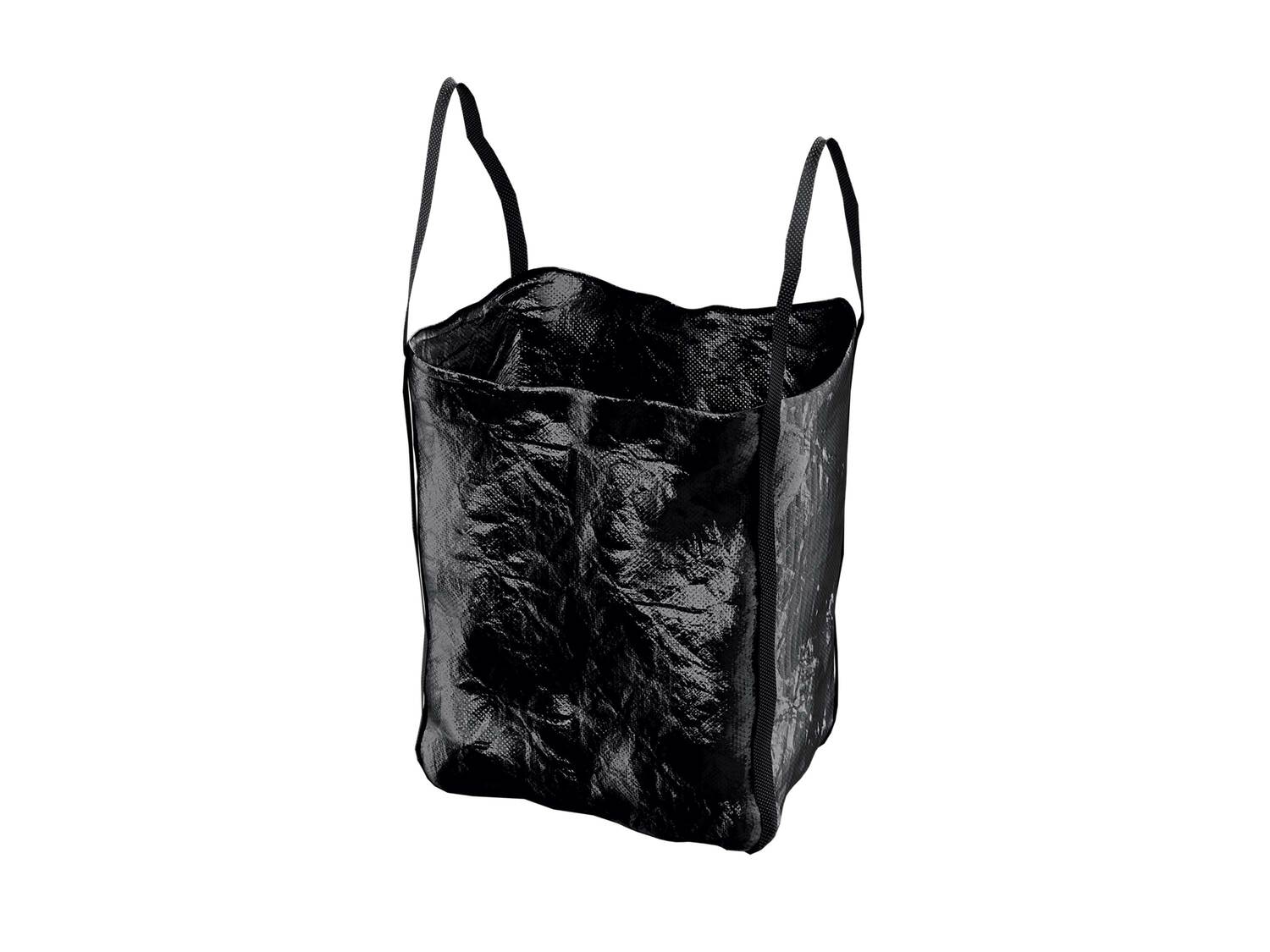 Broyeur de végétaux , le prix 89.99 €
- MOTEUR TURBO 2 400 W
- Sac récupérateur ...