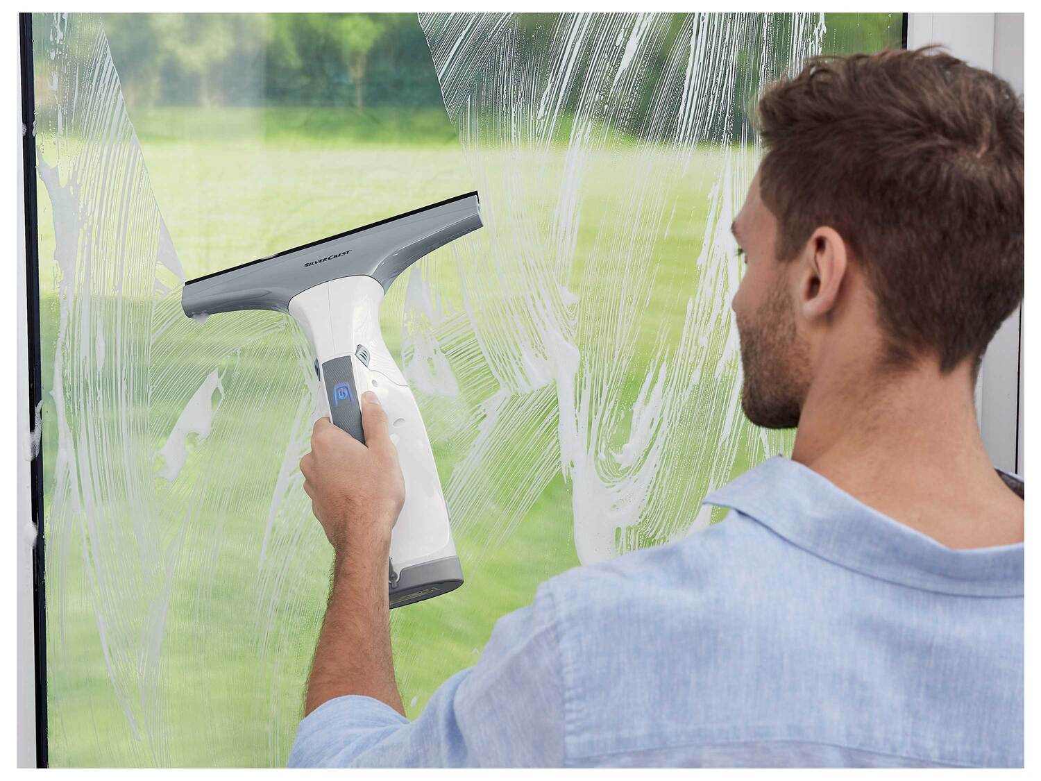 Nettoyeur de vitres sans fil , le prix 24.99 €
- ASPIRATION ÉLECTRIQUE EMPÊCHE ...