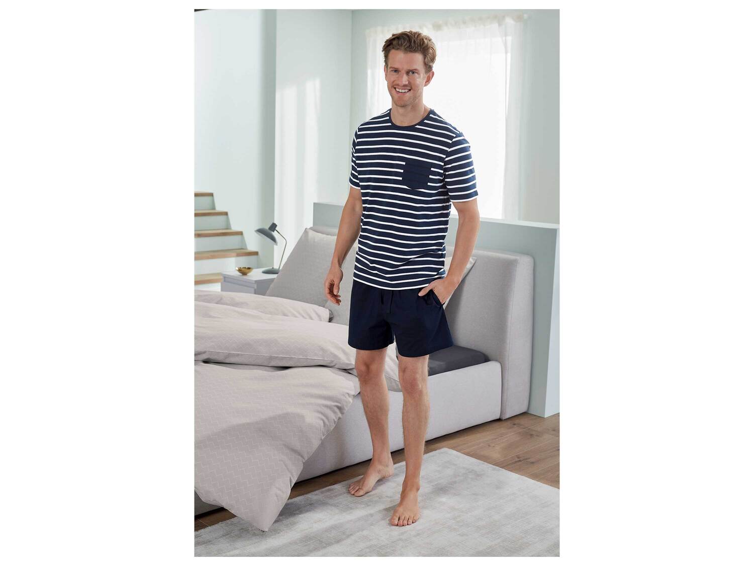 Pyjama , le prix 8.99 €
Au choix :
- Pyjama femme :
- 3 PIÈCES : Haut, bas ...