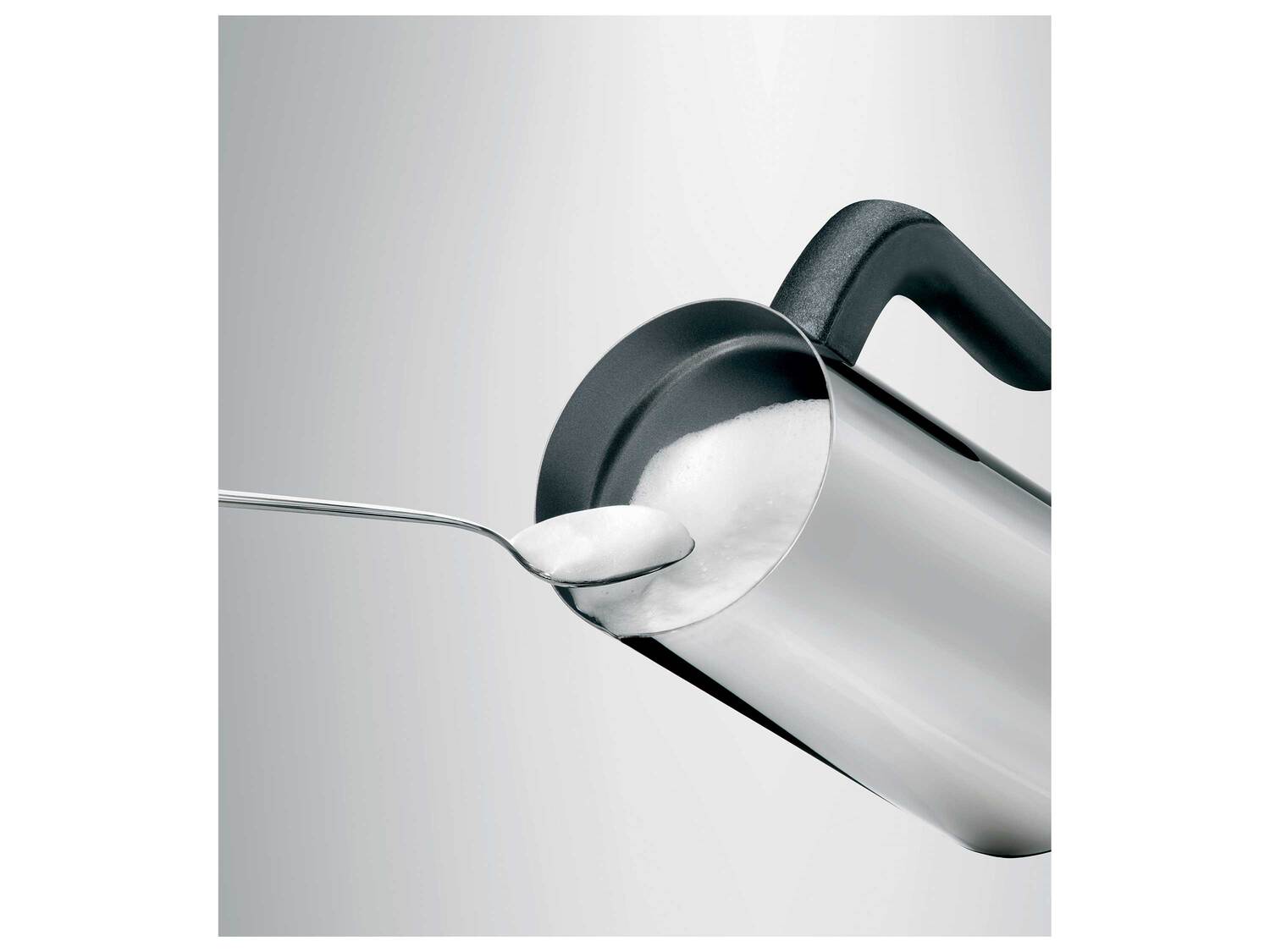 Mousseur à lait , le prix 24.99 €
- 500 W
- Chauffer le lait : max. 300 ml
- ...