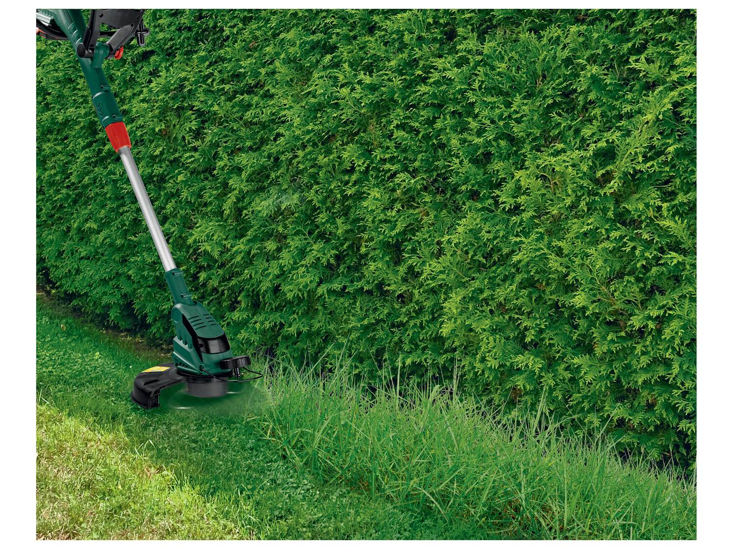 Coupe-bordures SANS FIL , le prix 59.99 €
- 20 V
- 2,0 Ah
- Tête rotative ...