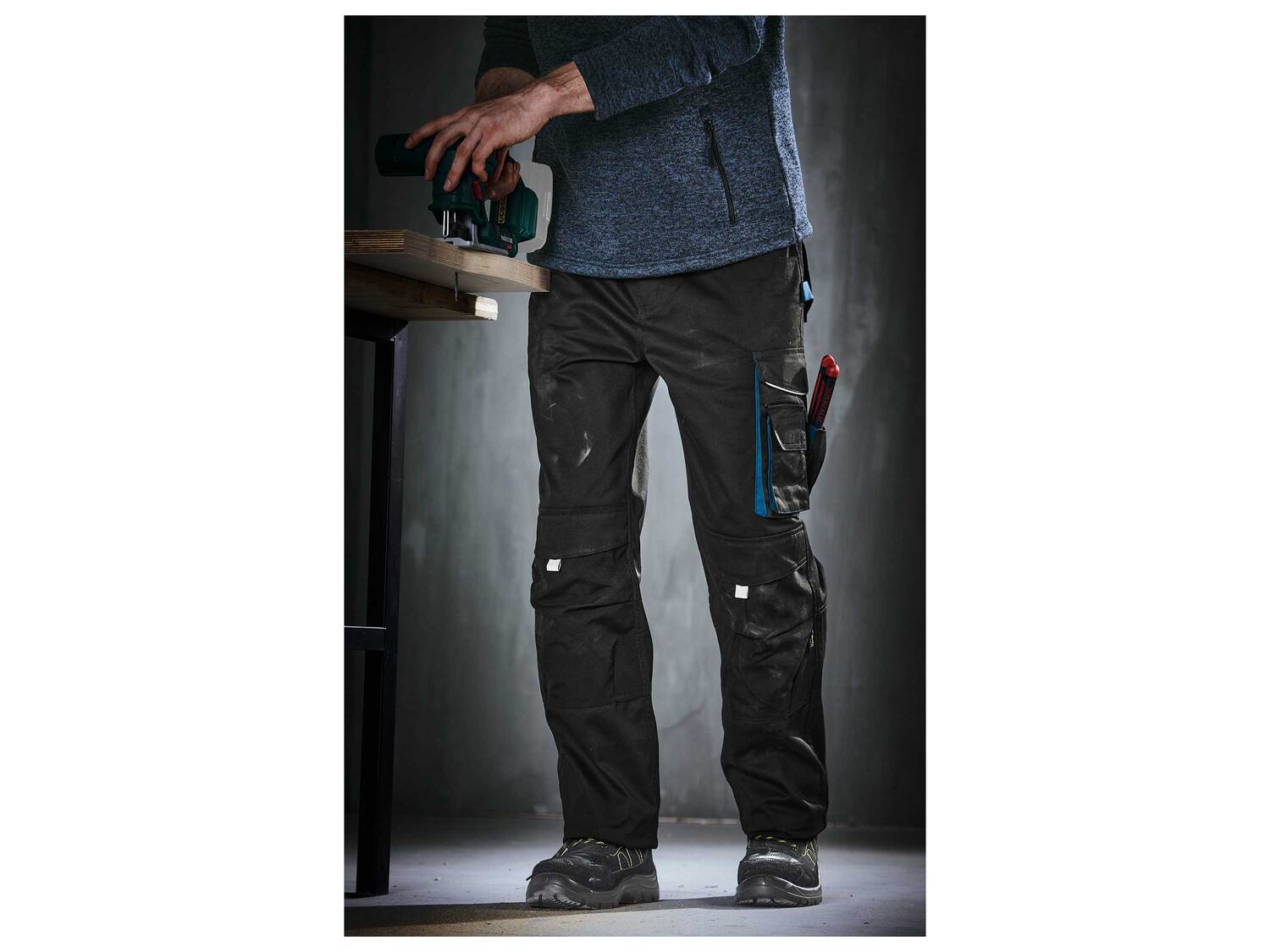 Pantalon de travail , le prix 16.99 €
- Du 40 au 50 selon modèle
- Ex. 65 ...