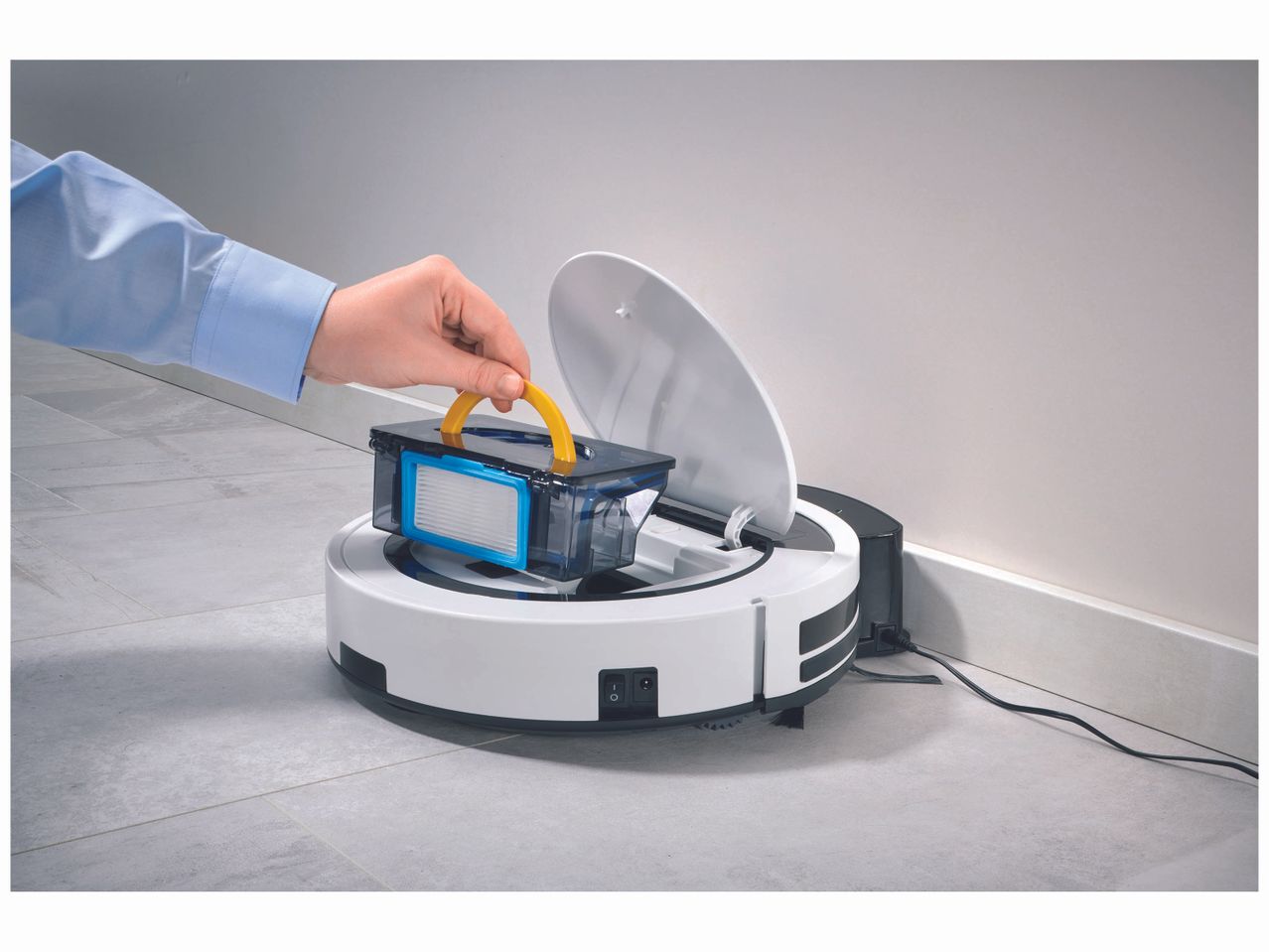 Aspirateur robot , prezzo 99 EUR
Aspirateur robot Ce produit est aussi disponible ...