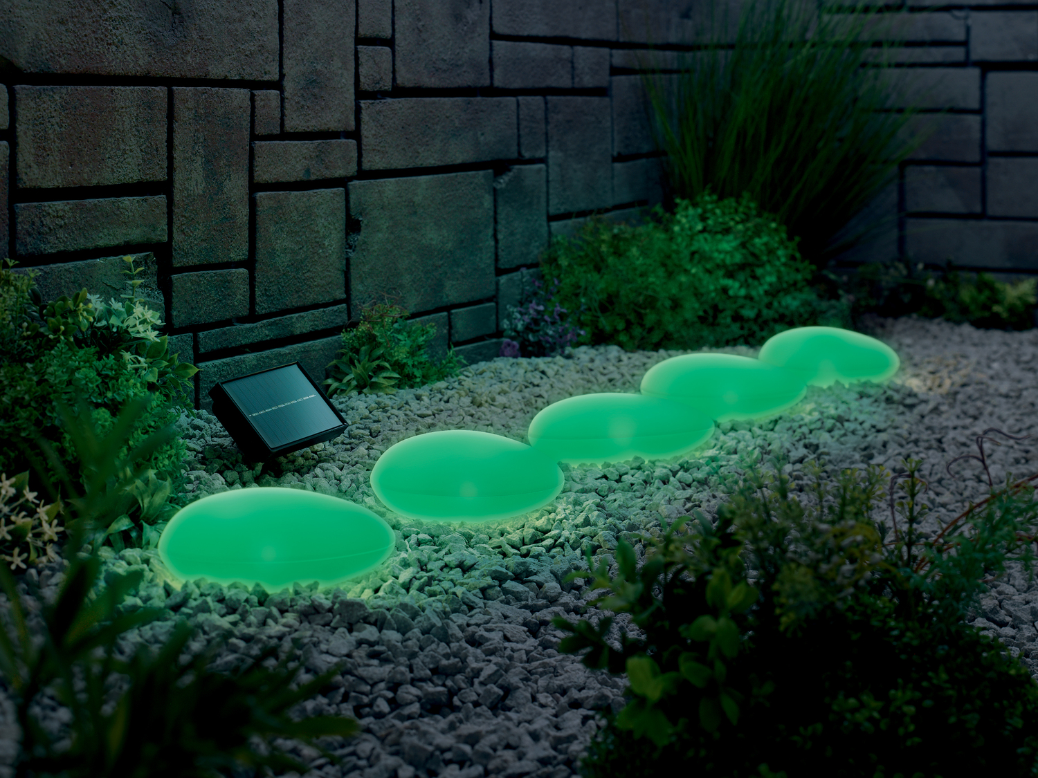 Balises solaires LED , le prix 13.99 €
- Diamètre de lampe : 15 cm
- 5 balises ...