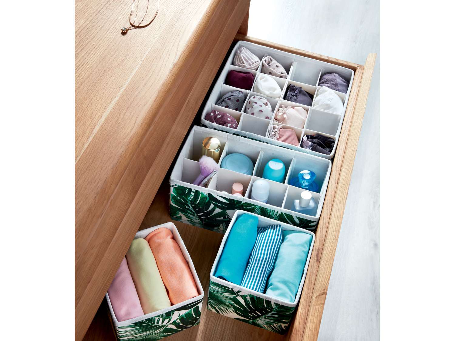 Organiseurs de tiroir , le prix 7.99 €
- Set de 4
- 2 coloris au choix
- ...