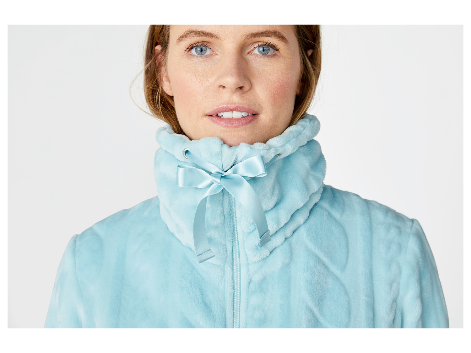 Ensemble pyjama femme , le prix 17.99 €
- Du S au XL selon modèle.
- Ex. veste ...