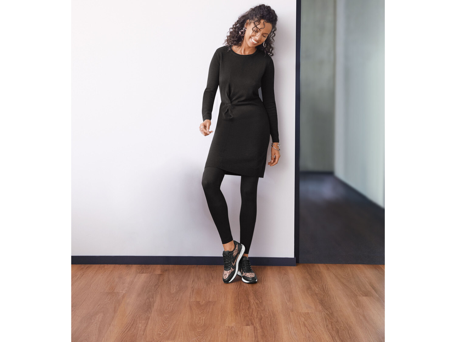 Robe en maille fine femme , le prix 9.99 €
- Du S au XL selon modèle.
- Ex. ...