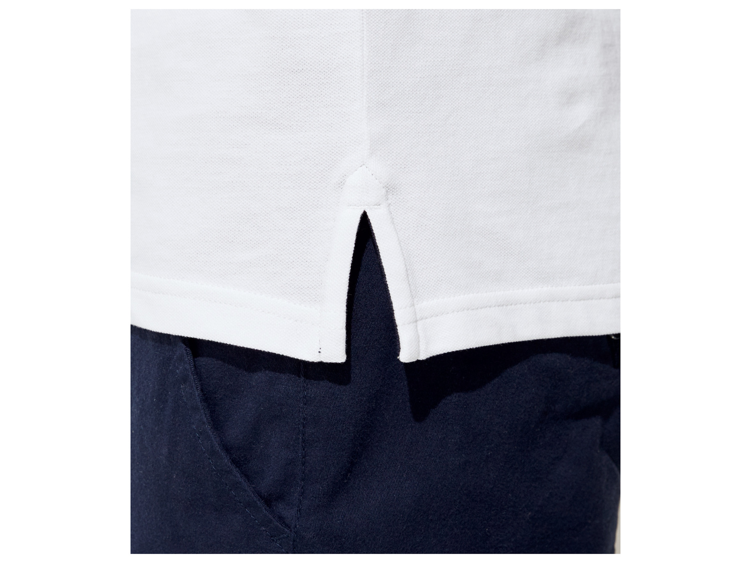 Polo en piqué , le prix 5.99 €
- Du S au XL selon modèle.
- ...
