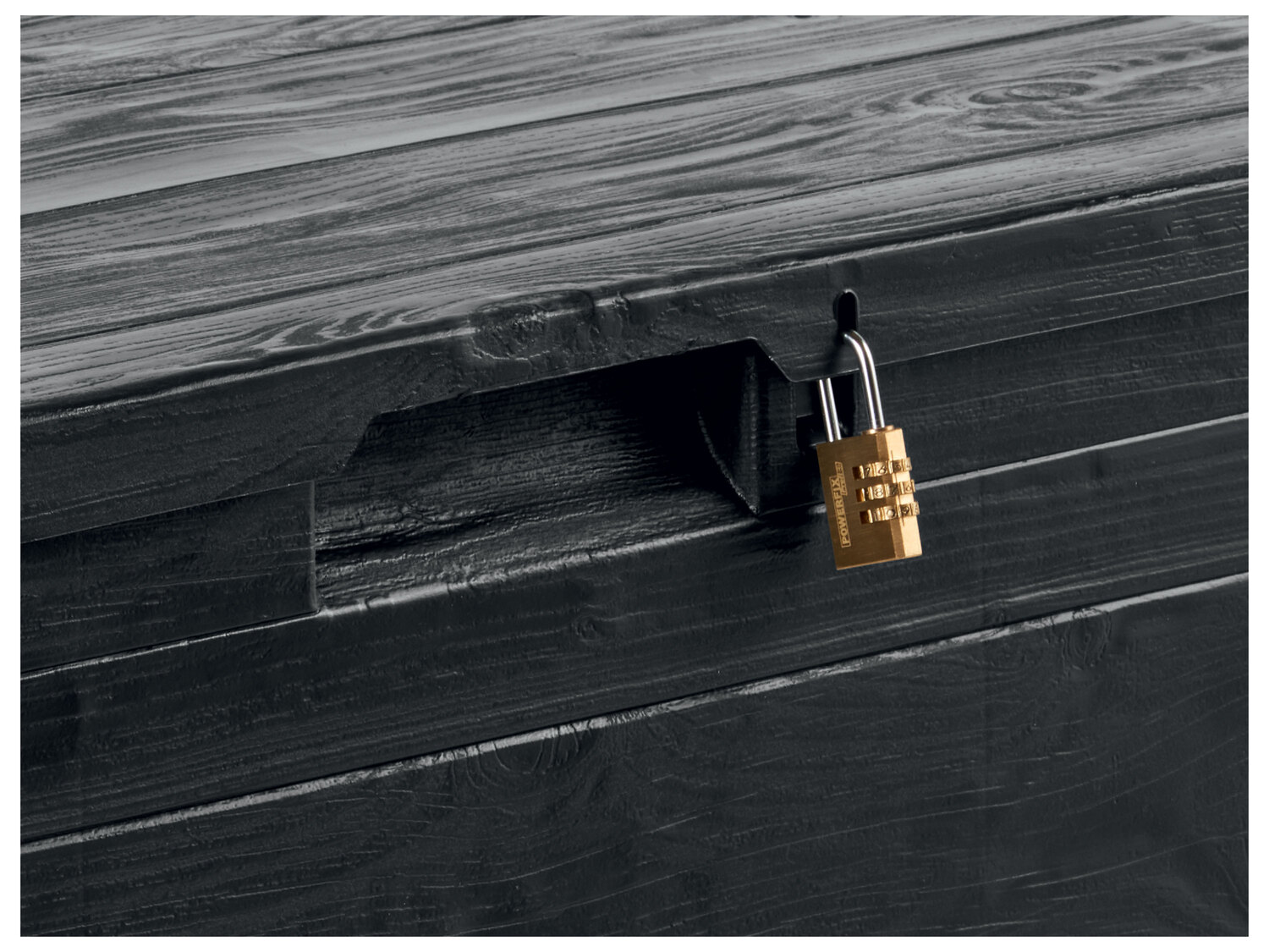 Coffre de rangement , le prix 24.99 €
- Env. 117 x 56 x 45 cm (l x h ...