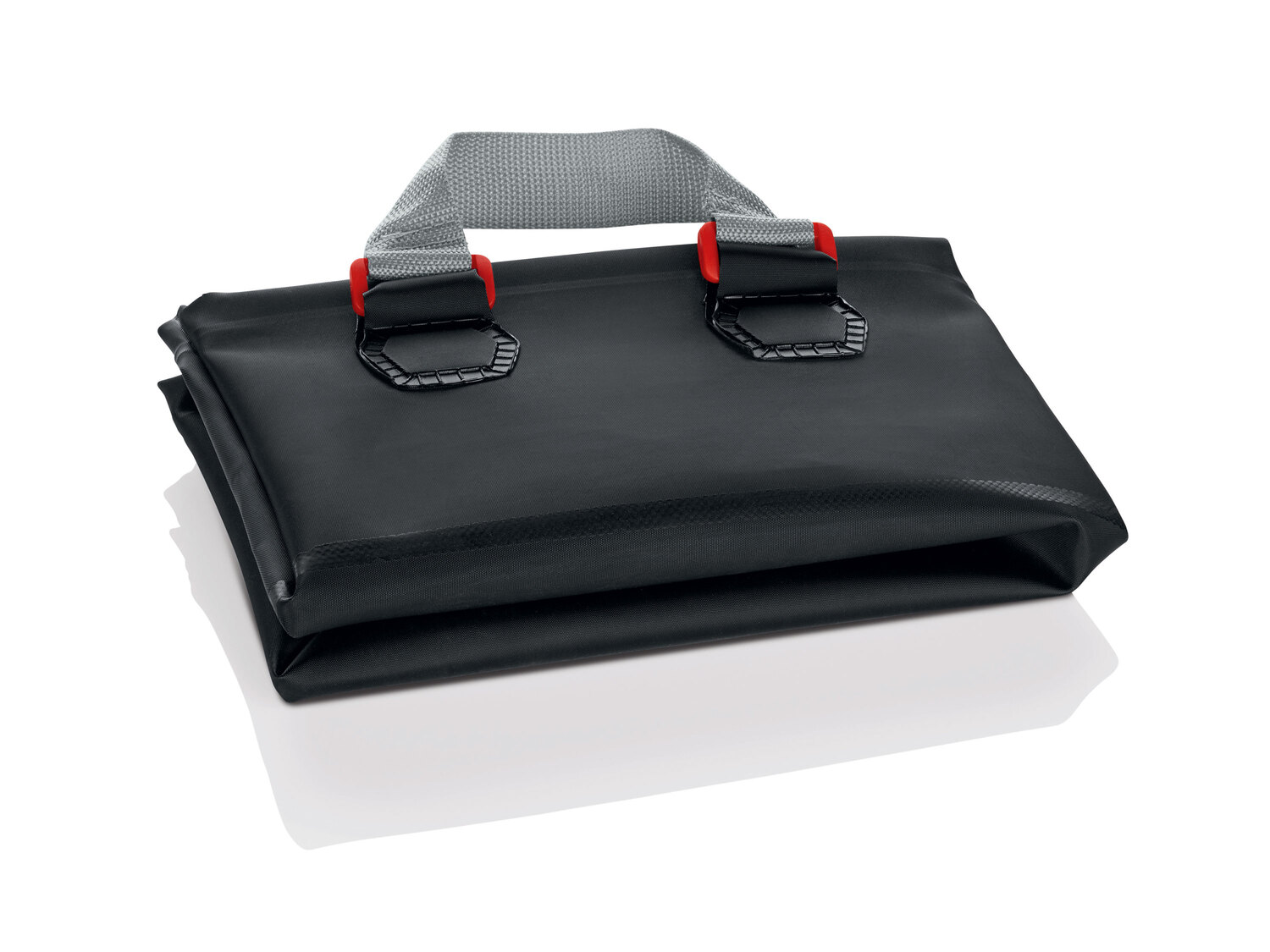 Douche portable jerrican pliant, ou cuvette pliante , le prix 4.99 €
- Au choix ...