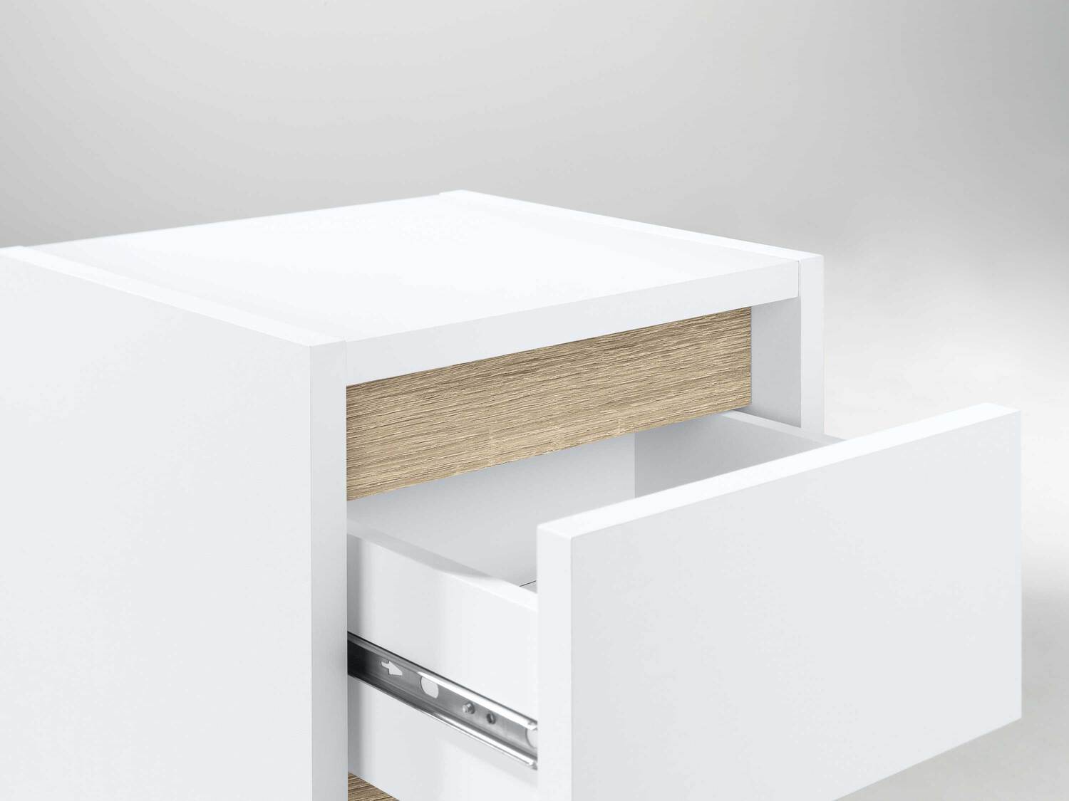 Meuble de salle de bains , le prix 24.99 €
- Env. 32 x 80 x 28 cm (l x h x p)
- ...