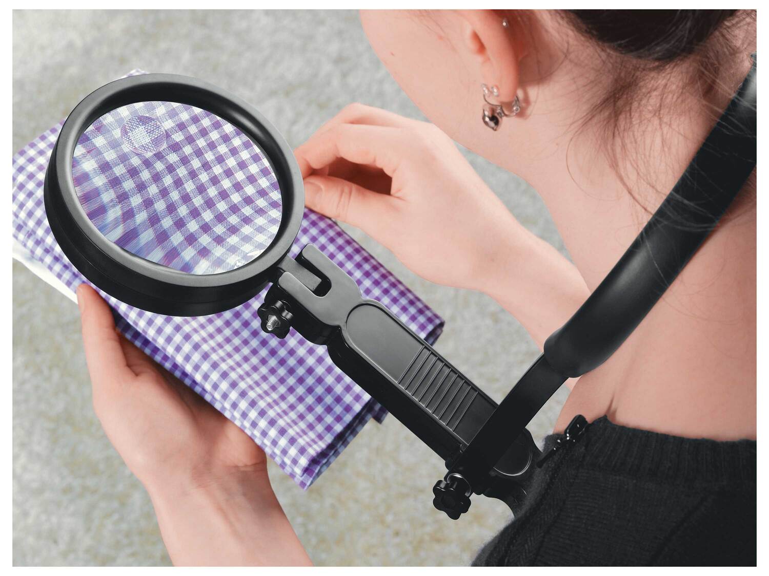 Loupe de lecture LED ou universelle , le prix 3.99 €
- Au choix :
- Loupe de ...