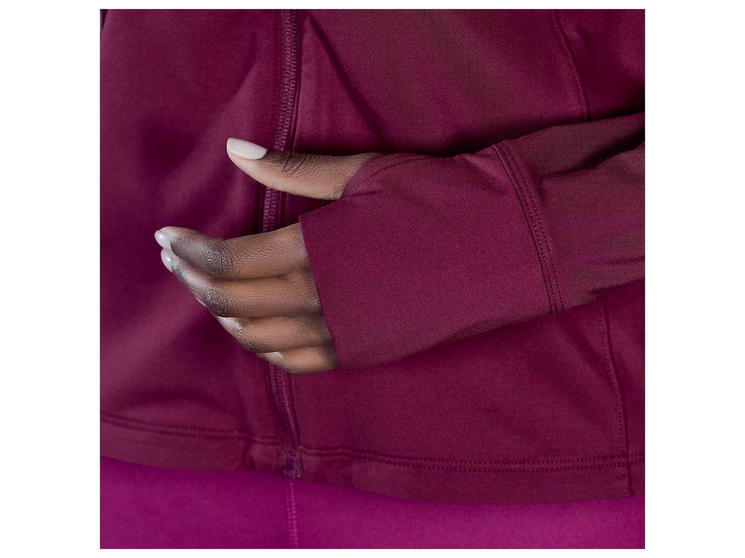 Veste technique softshell , le prix 15.99 €
- Du S au L selon modèle
- ...