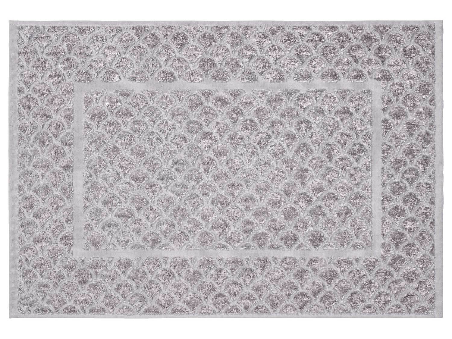 Tapis de bain en éponge , le prix 5.99 €
- Grammage : 700 g/m²
- ...