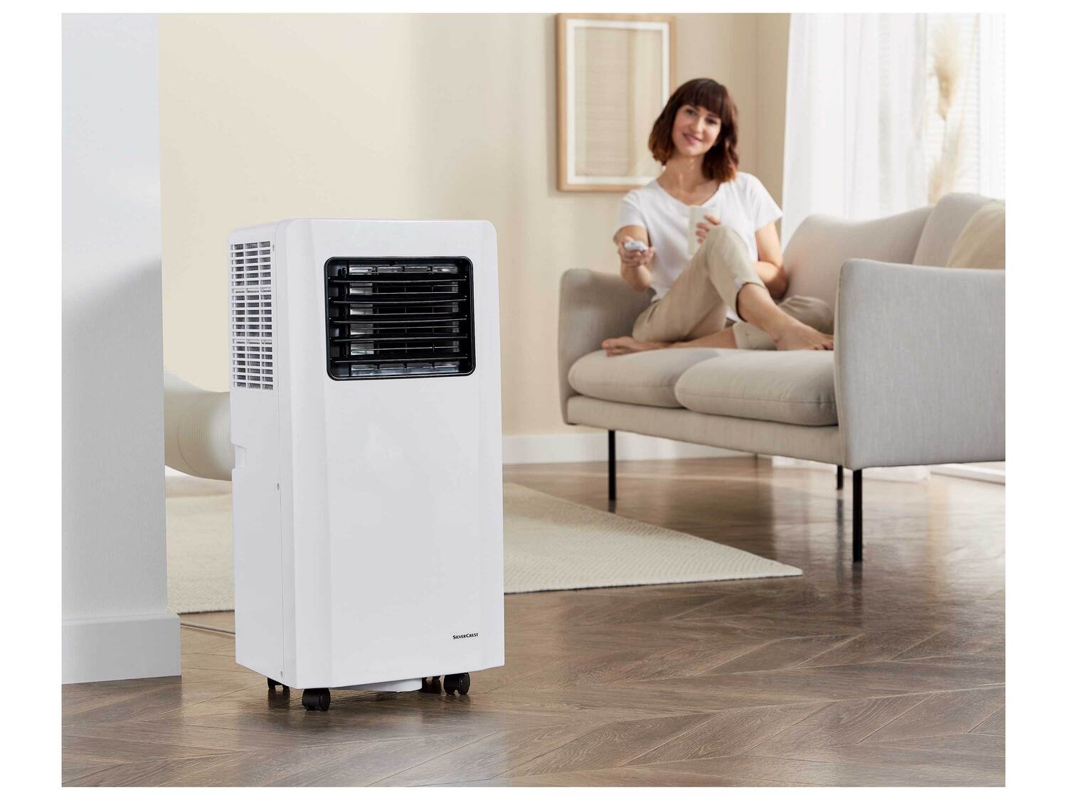 Climatiseur mobile , le prix 199.00 €
- Env. 33 x 69 x 28 cm (l x h x p)
- ...