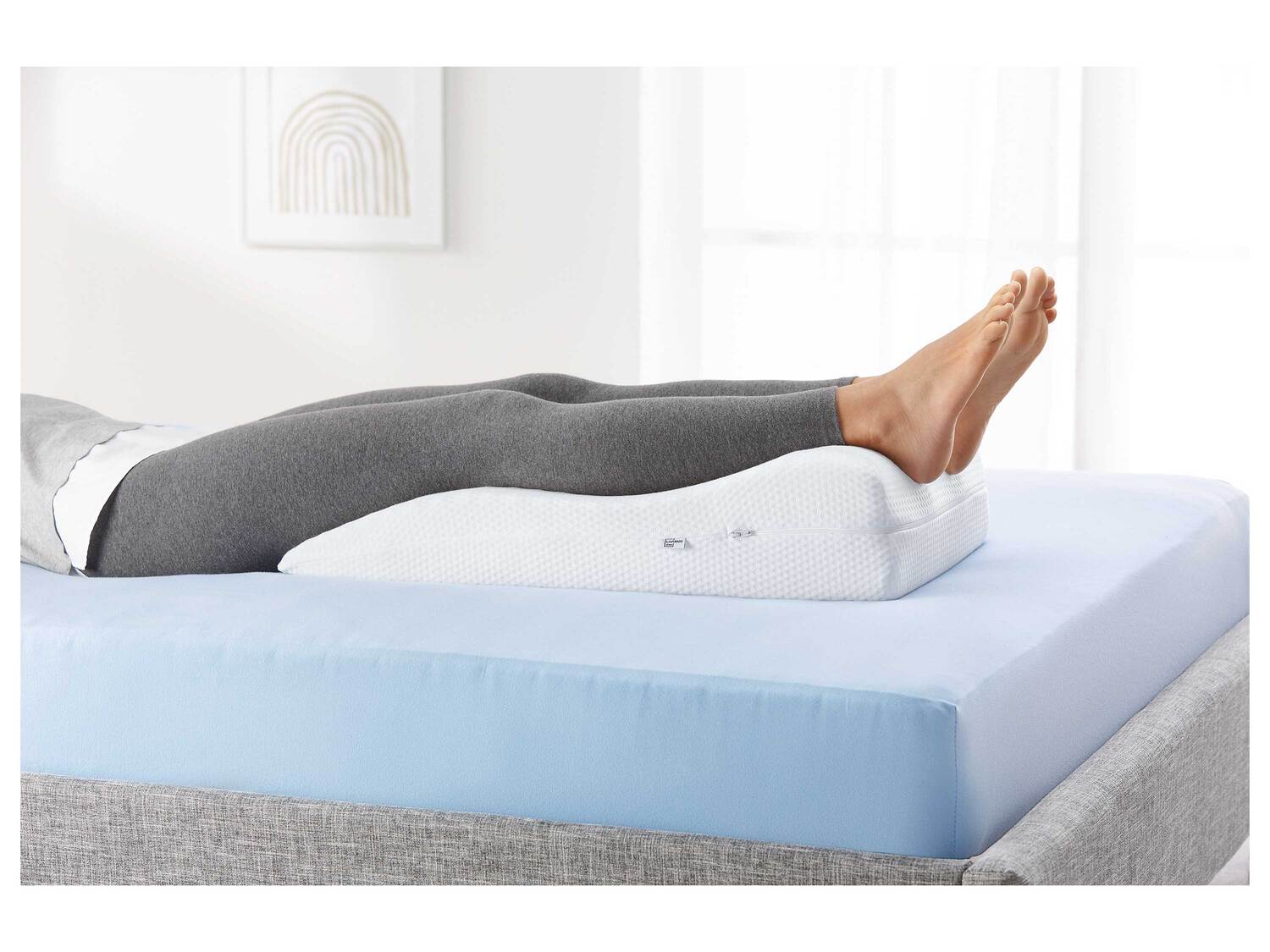 Coussin réhausse-jambes ou dappui , le prix 13.99 €
- Pour surélever ...