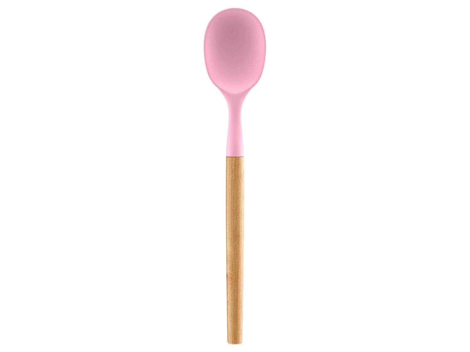 Ustensile de cuisine , le prix 2.49 €
- Résiste à ...