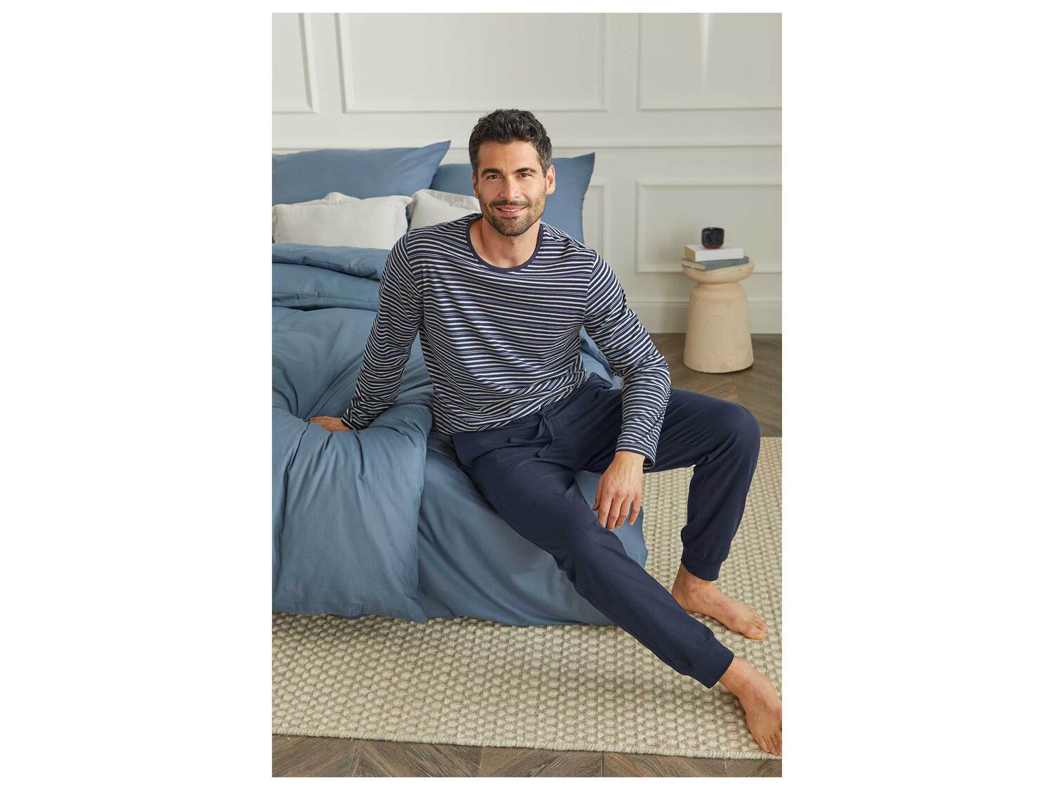 Pyjama , le prix 9.99 €
- Du S au XL selon modèle
- Ex. 100 % coton
- Supporting ...