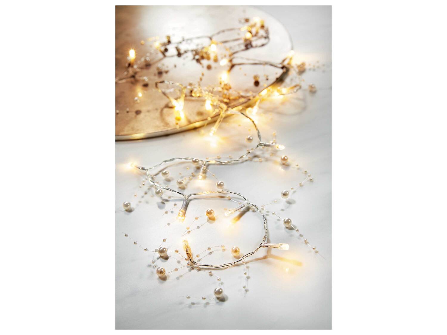 Guirlande lumineuse à LED , le prix 4.99 €
- Env. : 1,7 m
- 20 LED basse ...