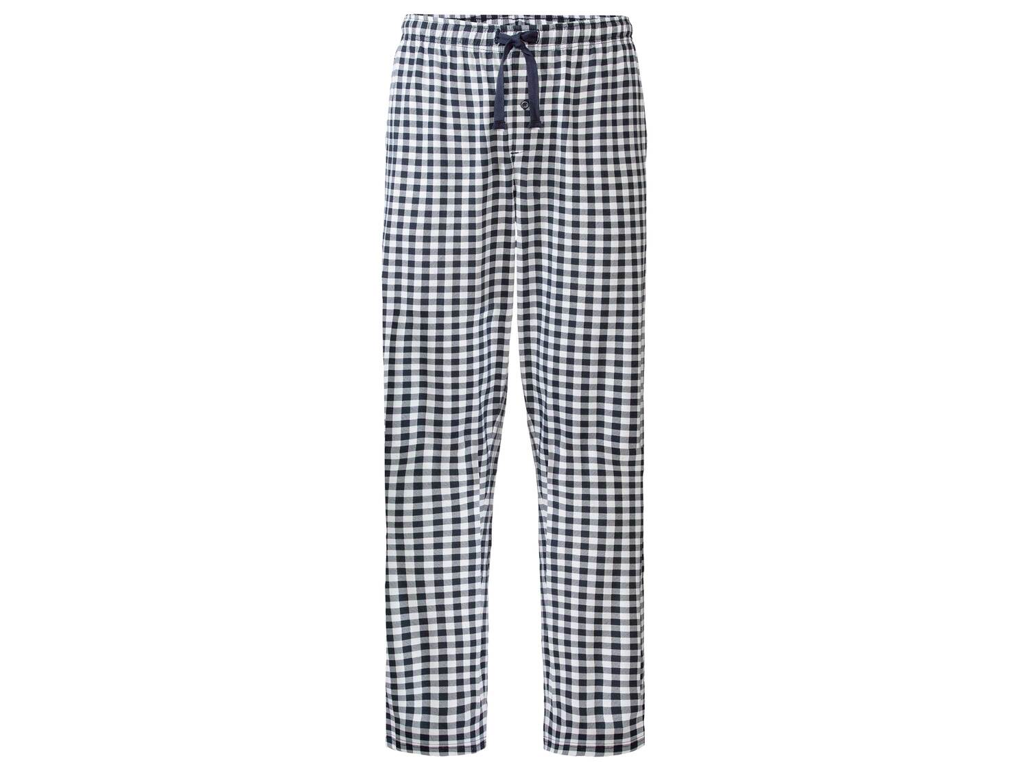 Pyjama , le prix 12.99 €
- Du S au L selon modèle
- Ex. haut 80 % coton et ...