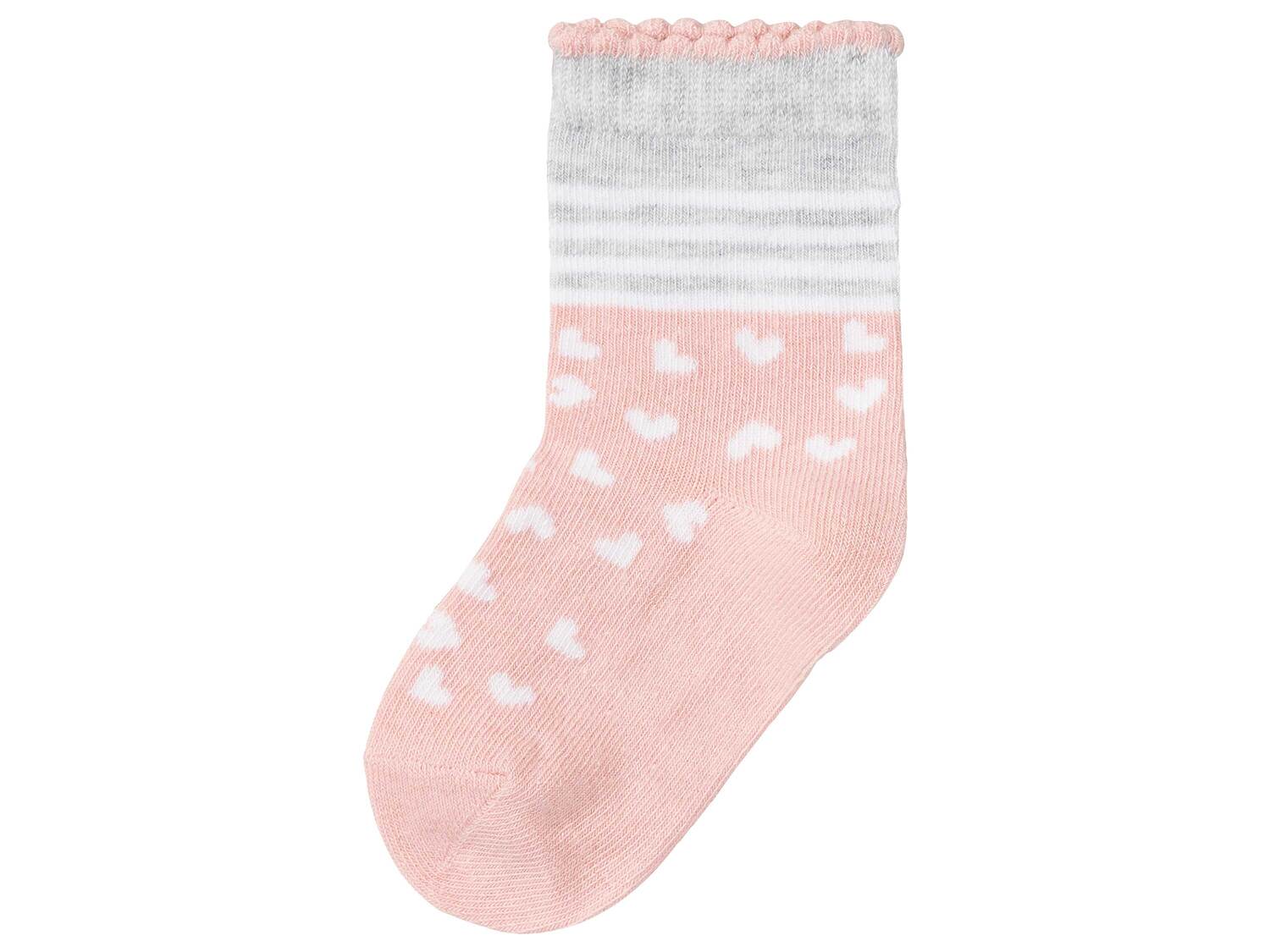Chaussettes en coton bio , le prix 4.99 €
- Du 19/22 au 31/34 selon modèle
- ...