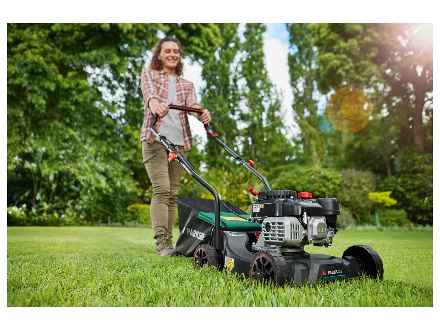 Tondeuse thermique , le prix 119.00 €
- Moteur à essence 4 temps OHV
- Puissance ...