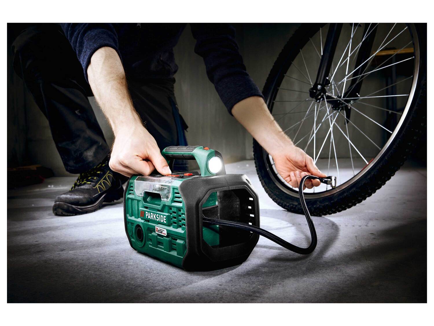 Compresseur et pompe à air SANS FIL ni batterie ni , le prix 32.99 €
- Appareil ...