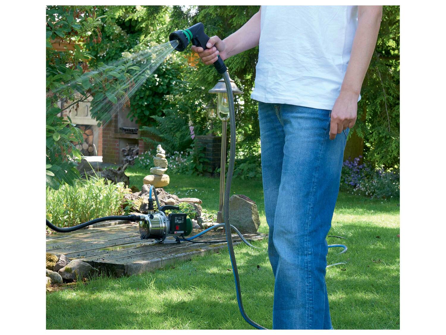 Pompe darrosage , le prix 74.99 €
- 1 100 W
- Tuyau d'aspiration ...