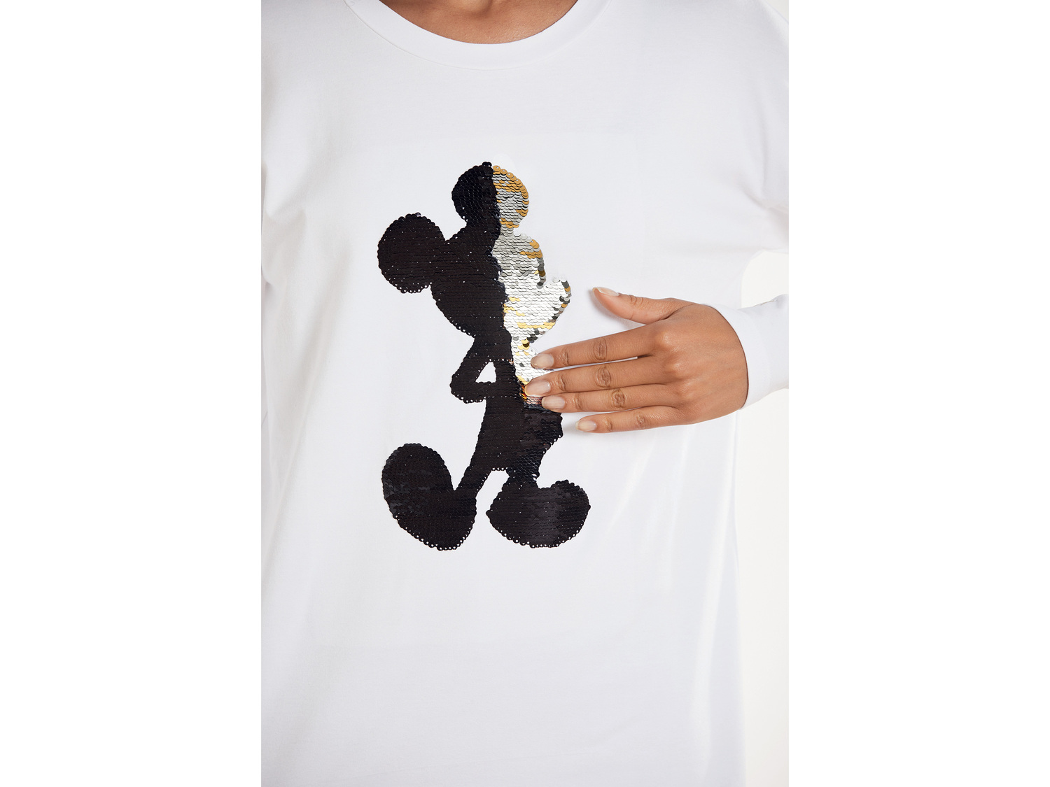 T-shirt manches longues Disney , le prix 8.99 €
- Ex. 95 % coton et 5 % élasthanne ...