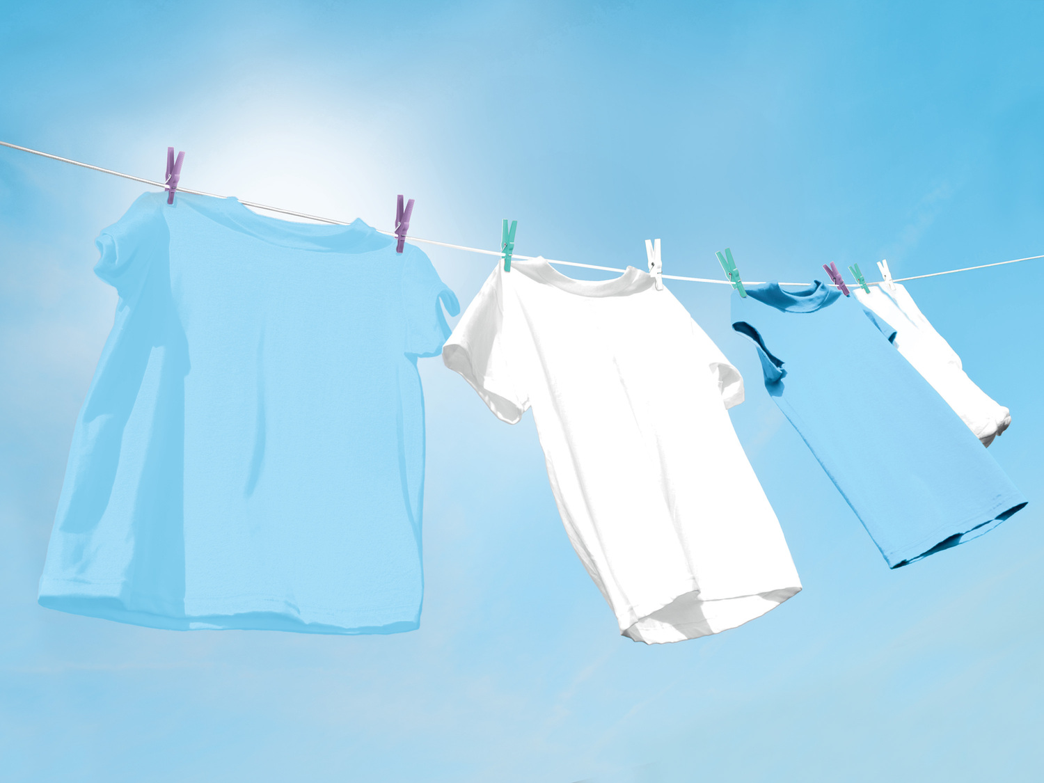 Pinces, corde à linge ou panier télescopique , le prix 2.49 €
Au choix :
- ...