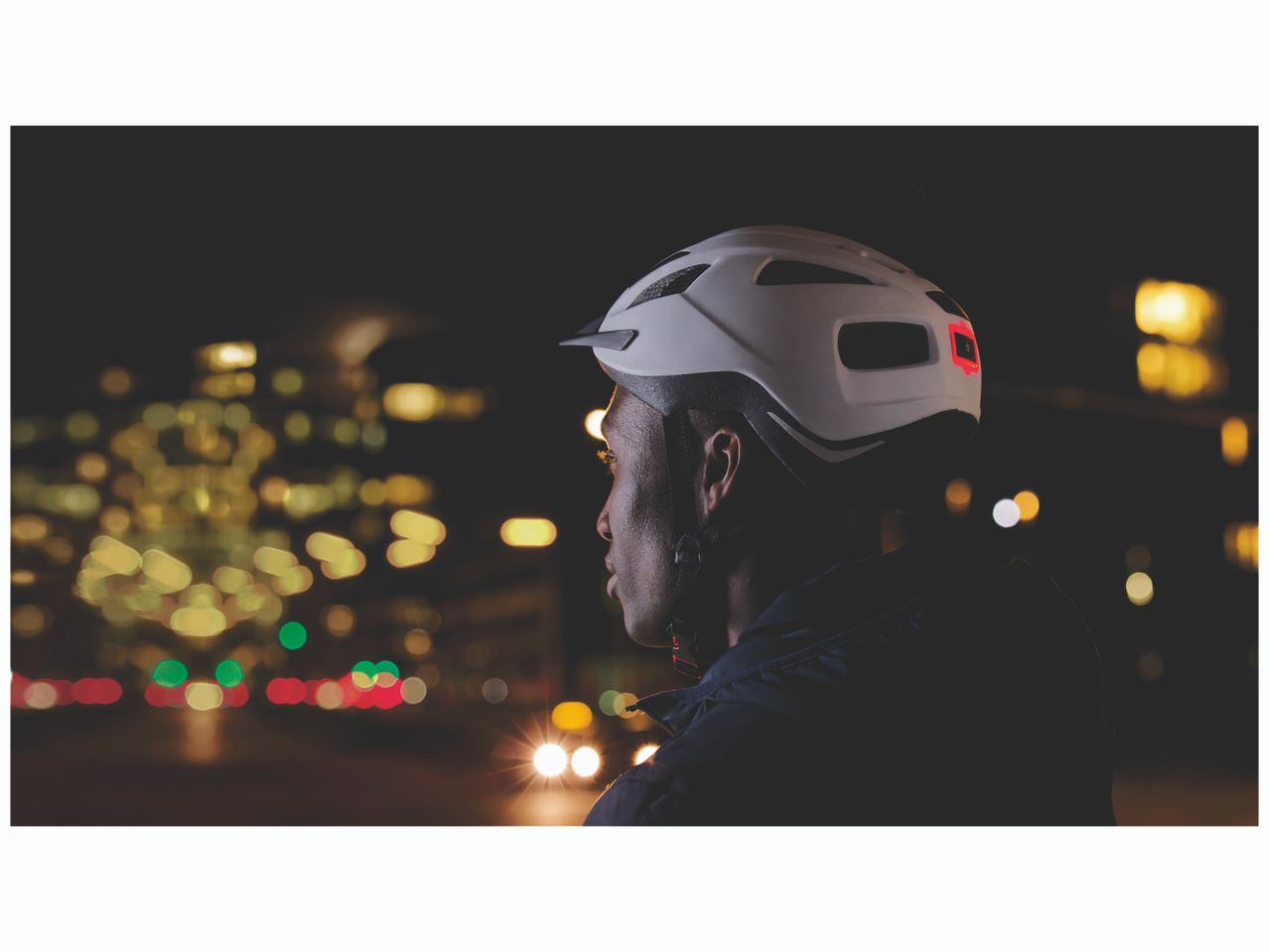 Casque de vélo avec feu arrière chez , prezzo 14.99 EUR
Casque de vélo avec ...