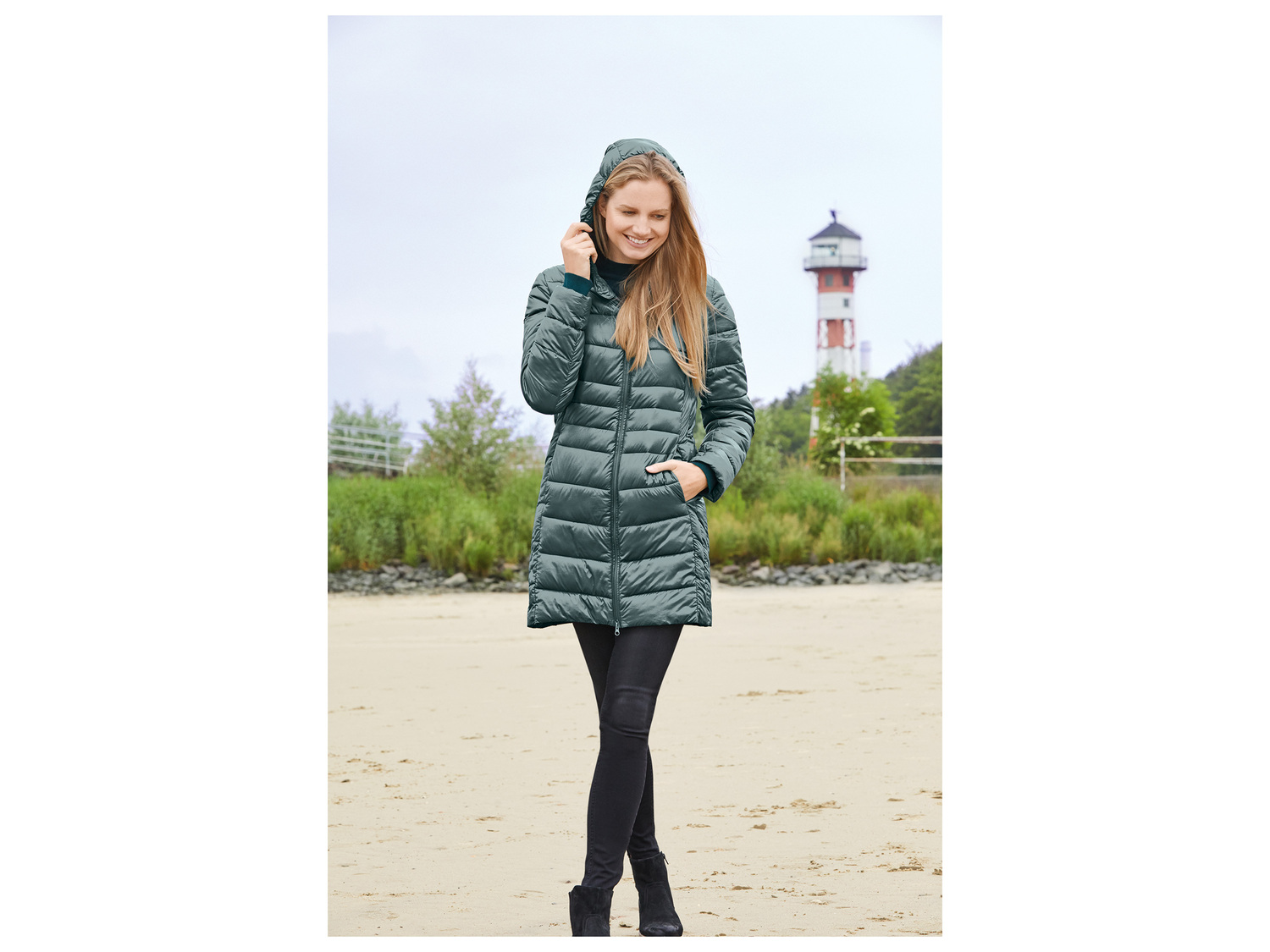 Doudoune longue légère femme , le prix 19.99 €
- Du 38 au 48 selon modèle.
- ...