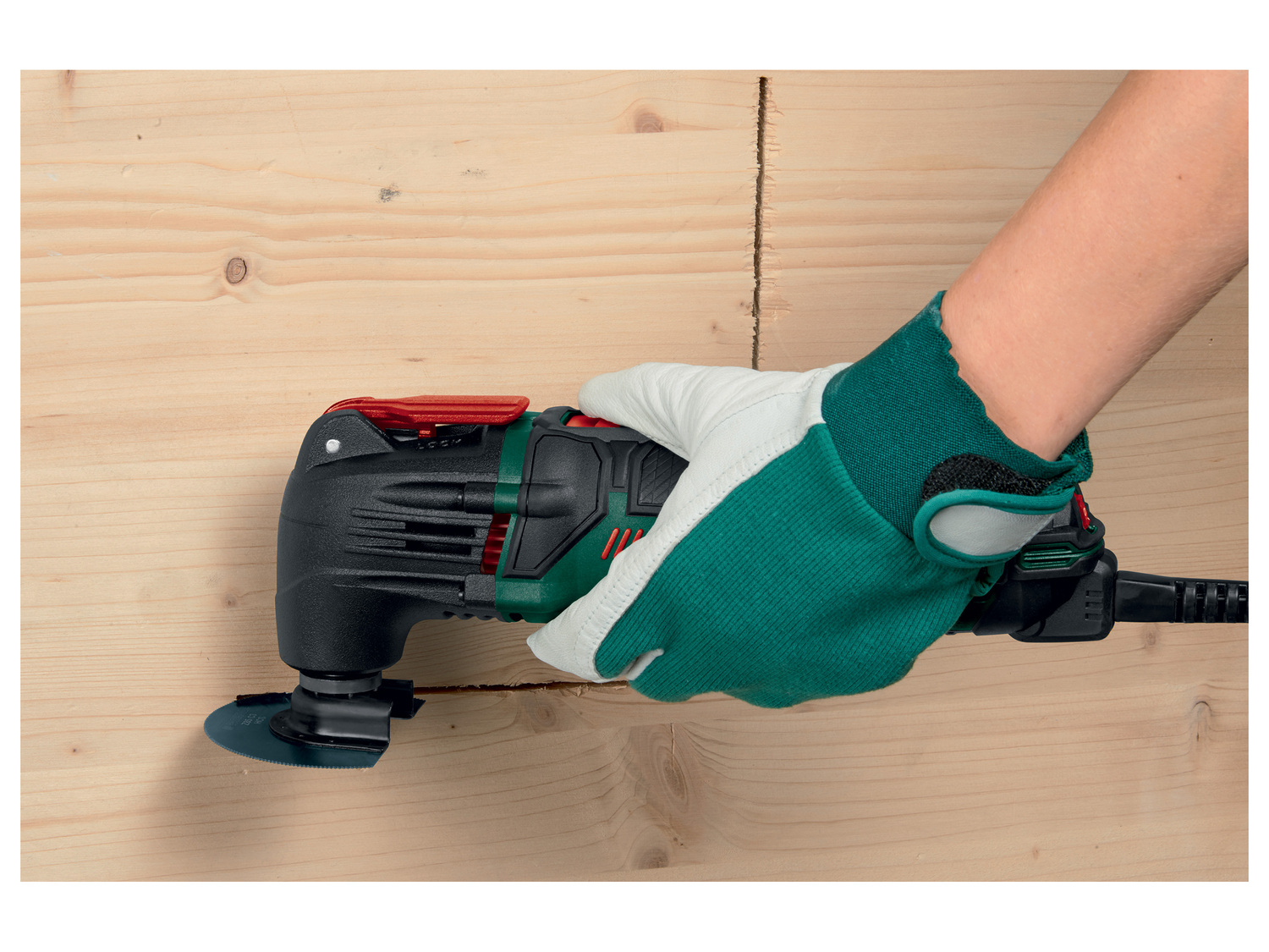 Outil multifonction PMFW 310 D2 Parkside, le prix 29.99 €
- Pour scier, tronçonner, ...