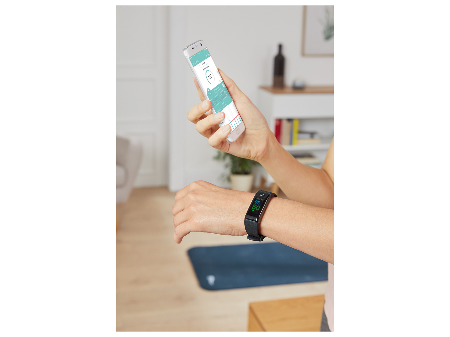 Bracelet fitness connecté , le prix 22.99 €
- Autonomie en veille jusqu’à ...