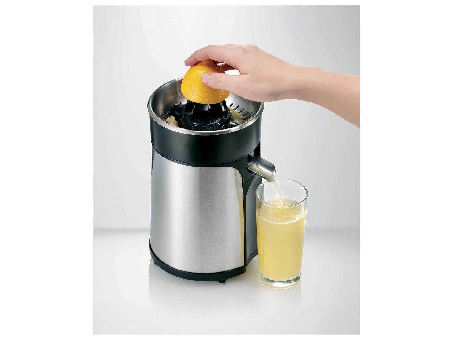 Presse-agrumes électrique , le prix 18.99 €
- 85 W
- Env. 60 db (A)
- Contenance ...