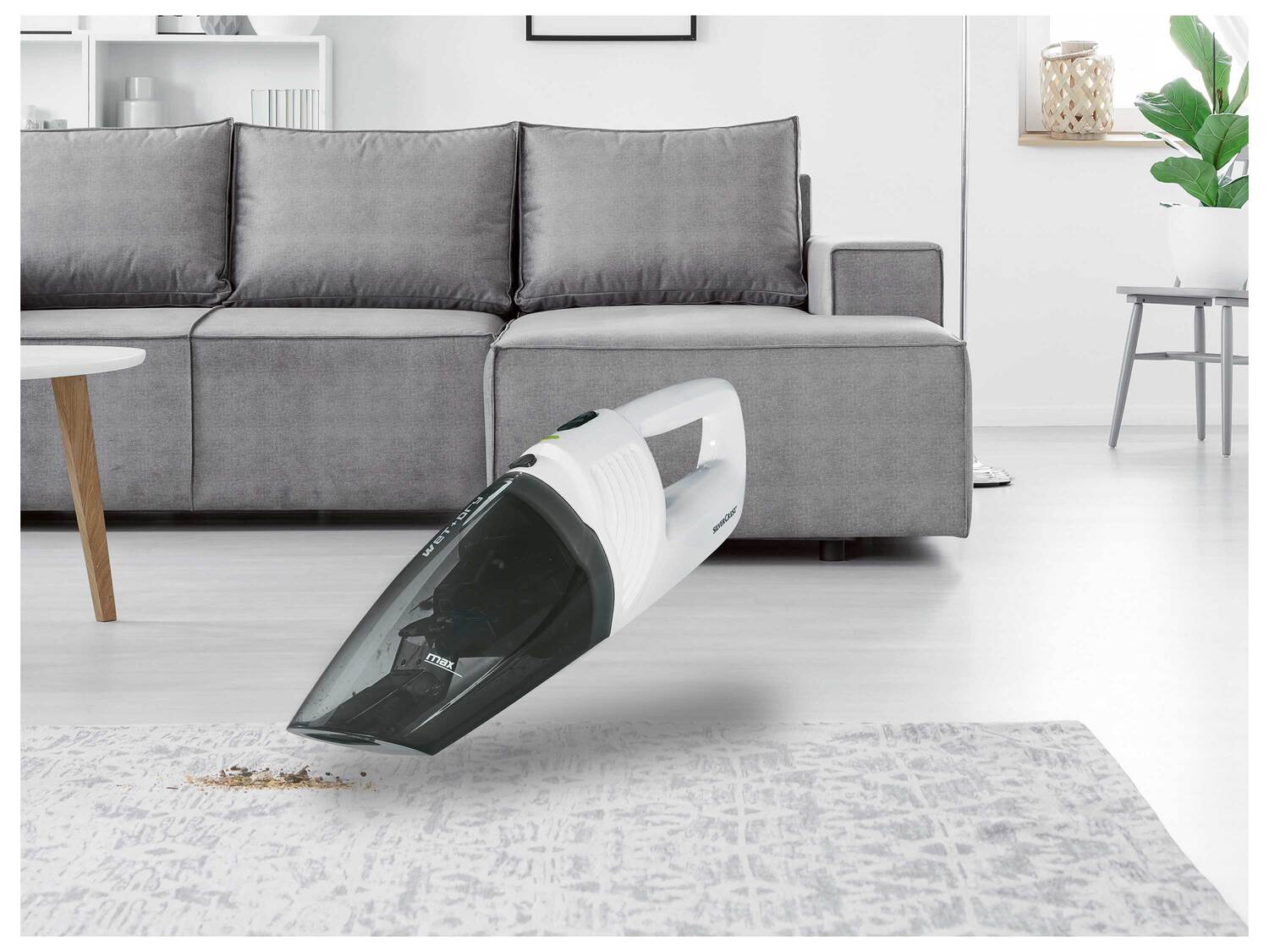 Aspirateur à main eau et poussière , le prix 19.99 €
- Capacité du bac de ...