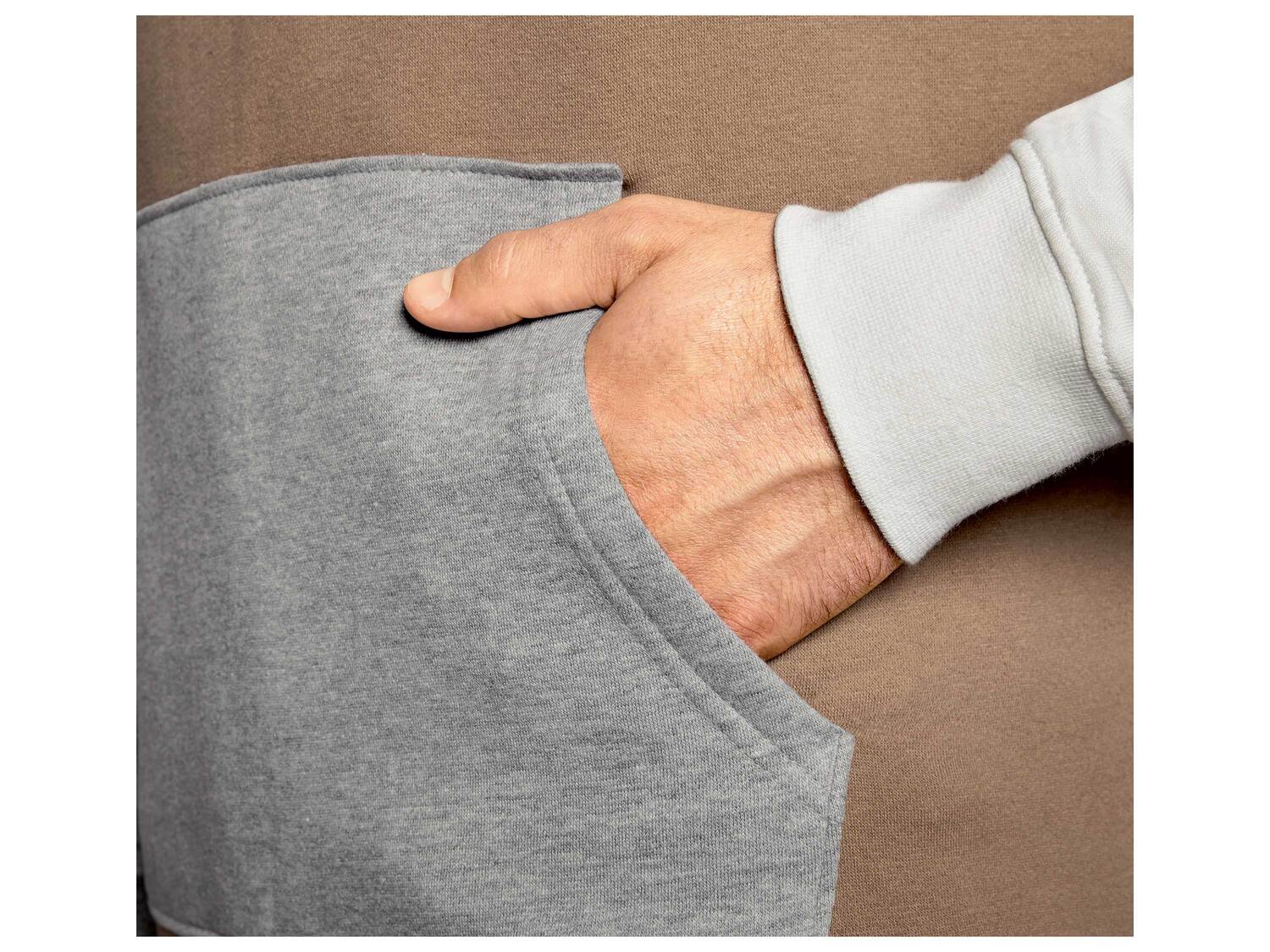 Sweat , le prix 11.99 €
- Du S au XL selon modèle
- Ex. 80 % coton, et 20 ...