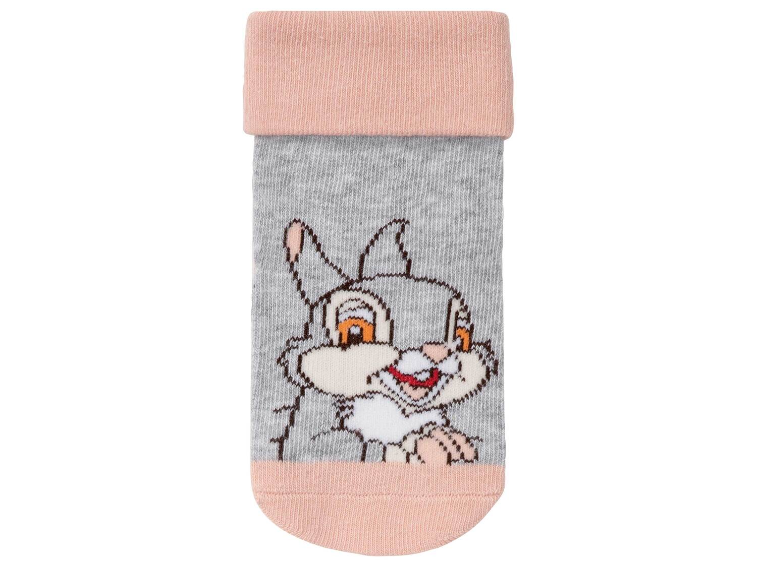 Chaussettes bébé , le prix 2.49 €
- Du 2-6 mois (62-68 cm) au 12-14 mois (86-92 ...