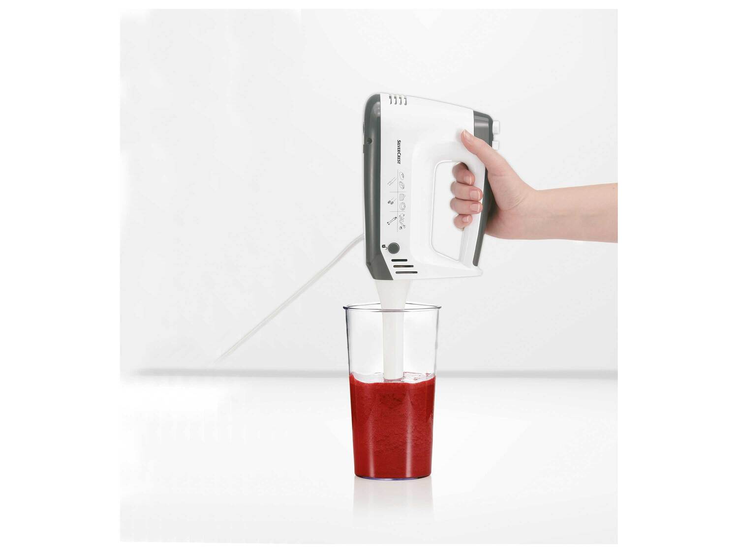Batteur avec accessoires , le prix 29.99 €
- Env. 2,5 L
- 5 vitesses ...