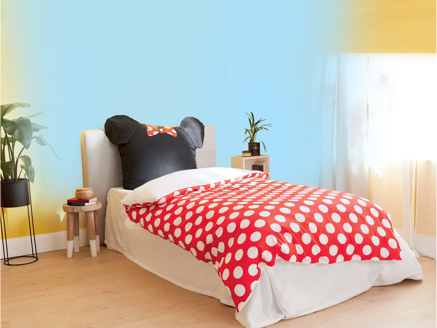 Parure de lit , le prix 16.99 €
- 1 taie d'oreiller : 65 x 65 cm + ...