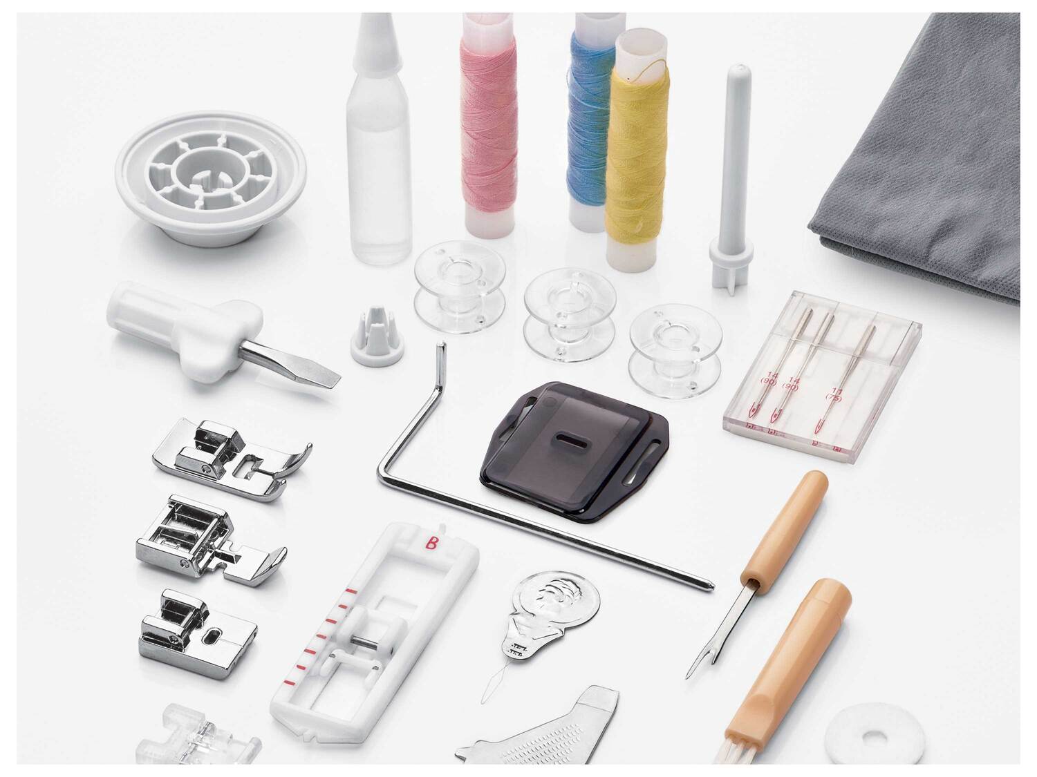 Machine à coudre , le prix 69.99 €
- 33 points de couture, de broderie et de ...