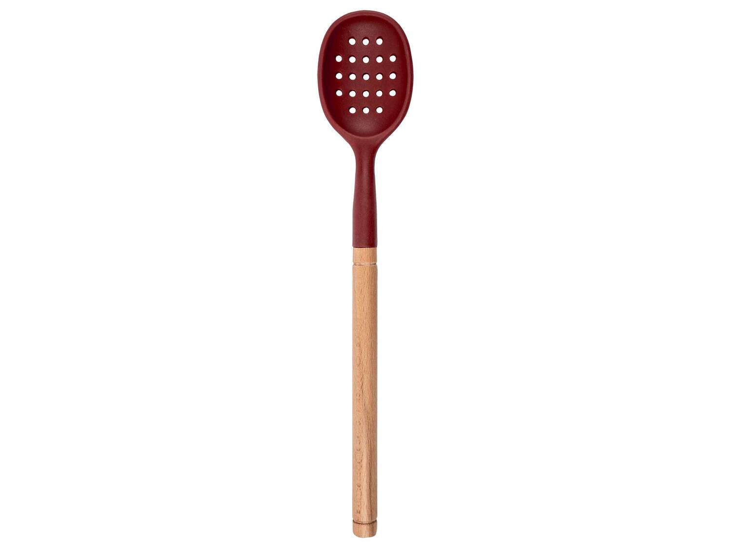 Ustensile de cuisine , le prix 2.49 €
- Au choix : Pinceau, ou Spatule ...