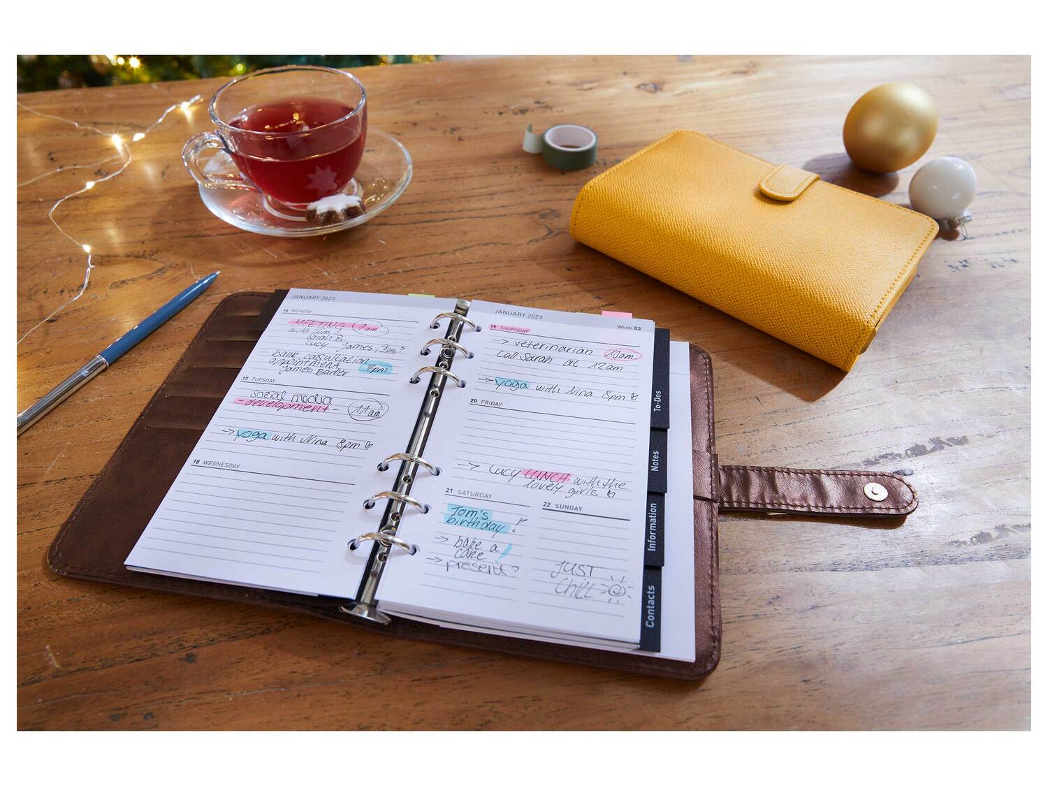 Agenda organiseur , le prix 4.99 €
- Env. 13,5 x 18 x 4 cm
- Calendrier 2023 ...
