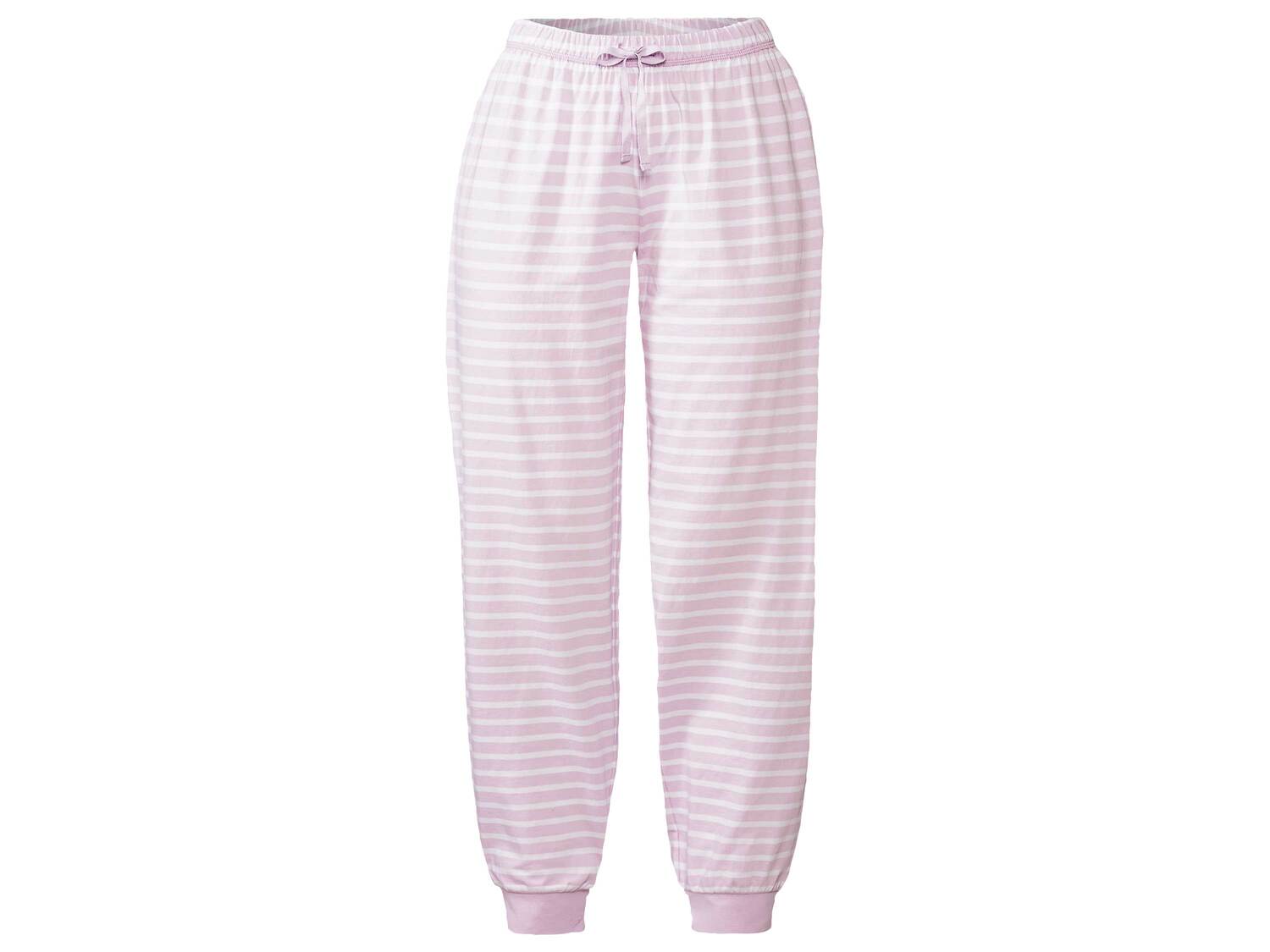 Pyjama , le prix 13.99 €
- Du S au XL selon modèle
- Ex. 100 % coton
Caractéristiques
- ...