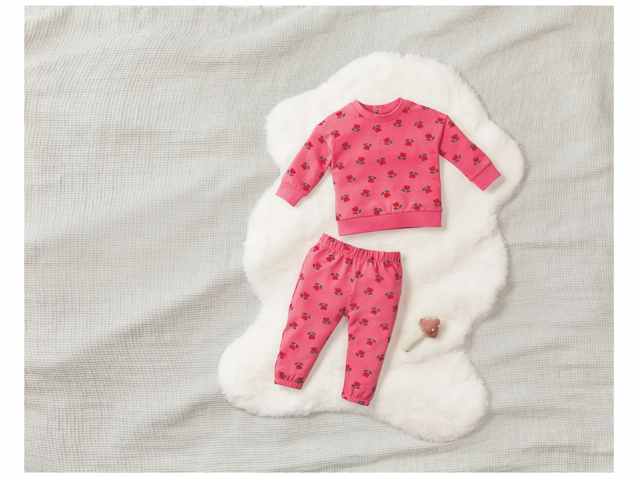 Ensemble bébé , prezzo 8.99 EUR
Ensemble bébé
- Du 2/6 mois au 12/24 mois ...