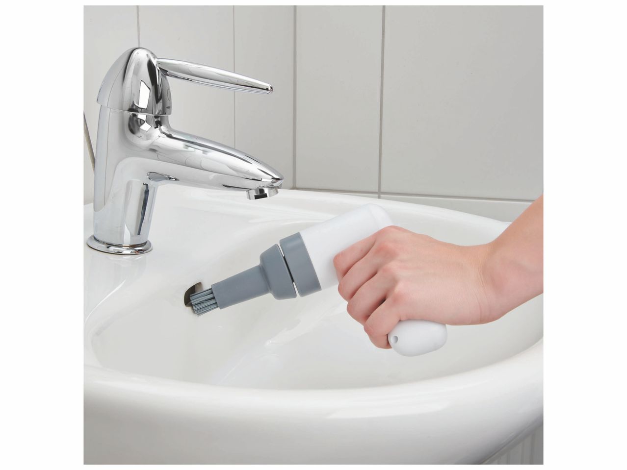 Brosse de nettoyage sans fil , prezzo 24.99 EUR
Brosse de nettoyage sans fil
- ...