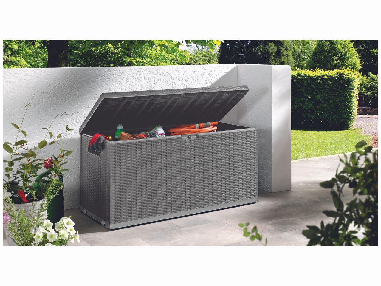 Coffre de rangement , prezzo 34.99 EUR
Coffre de rangement
- Env. 119 x 58,5 x ...