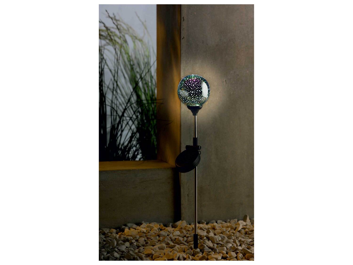 Lampe solaire à LED , le prix 4.99 €
- Hauteur avec piquet : env. 72 ...