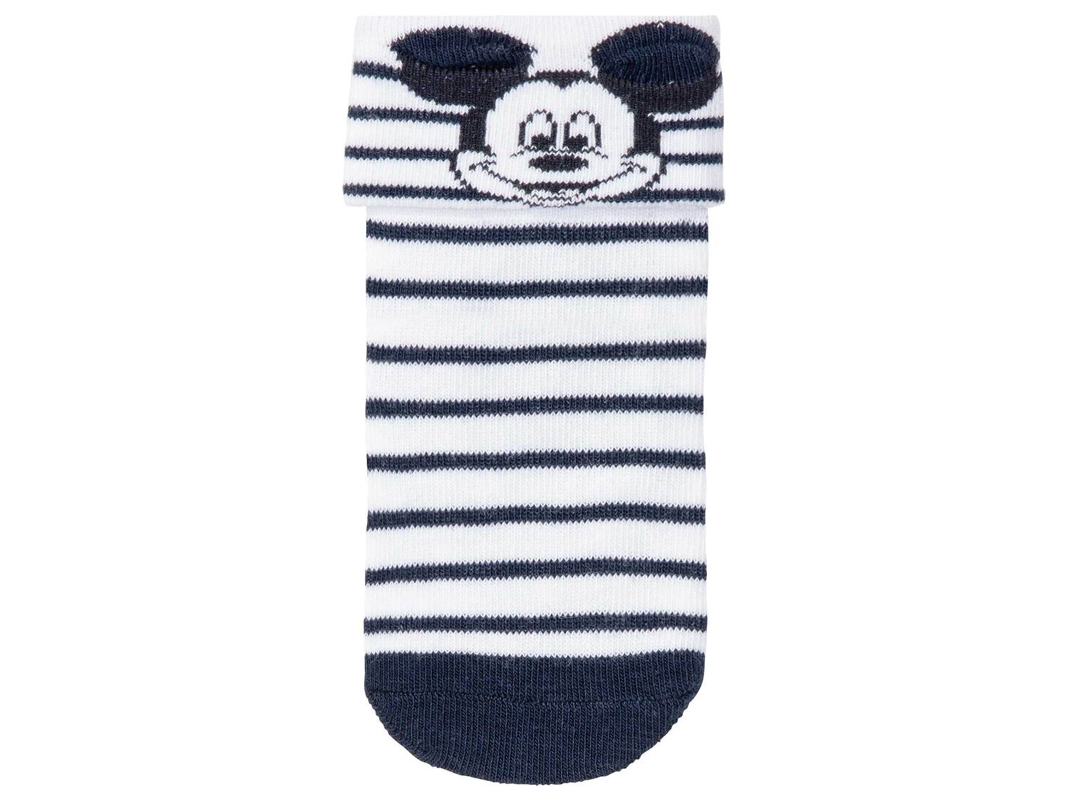 Chaussettes bébé , le prix 2.49 €
- Du 2-6 mois (62-68 cm) au 12-14 mois (86-92 ...